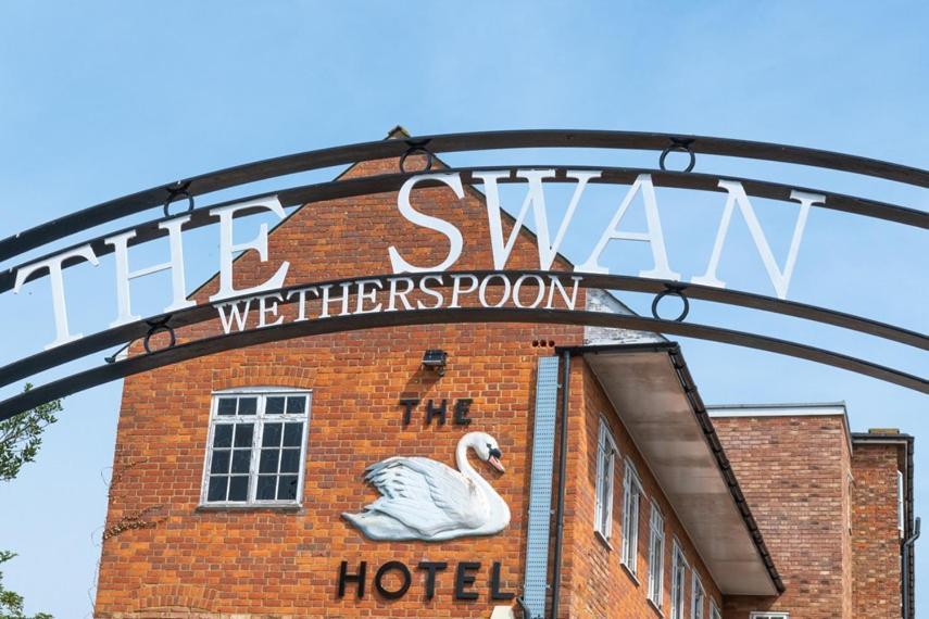 The Swan Hotel Wetherspoon Leighton Buzzard Eksteriør billede